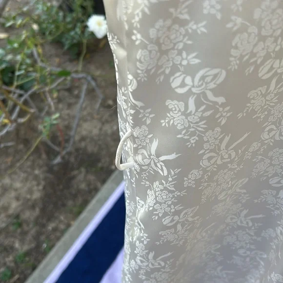 Vintage Christian Dior authentic rare ‘50’s satin robe made exclusively for Saks - Picture 9 of 16